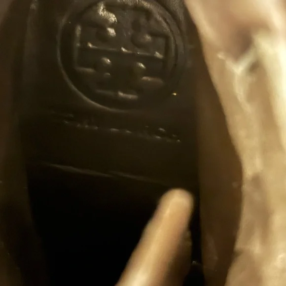 Tory Burch lace up gray and brown leather ankle boots - Picture 13 of 14